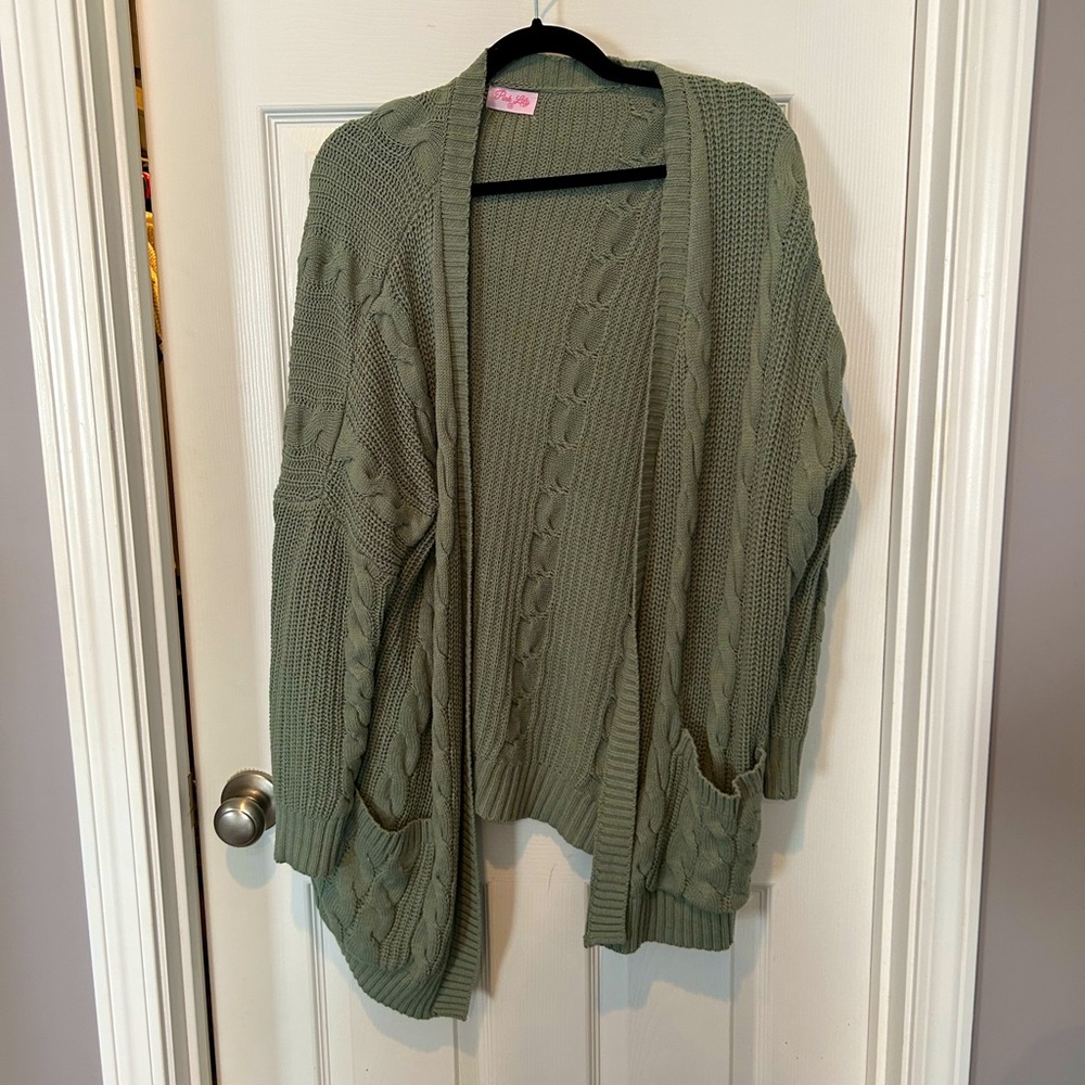 Cardigan sweater